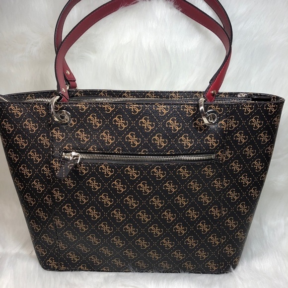 Guess shoulder bag - Picture 7 of 9